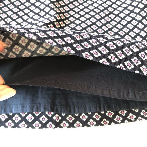 Baby Gap Corduroy Jumper (toddler) - Picture 5 of 5